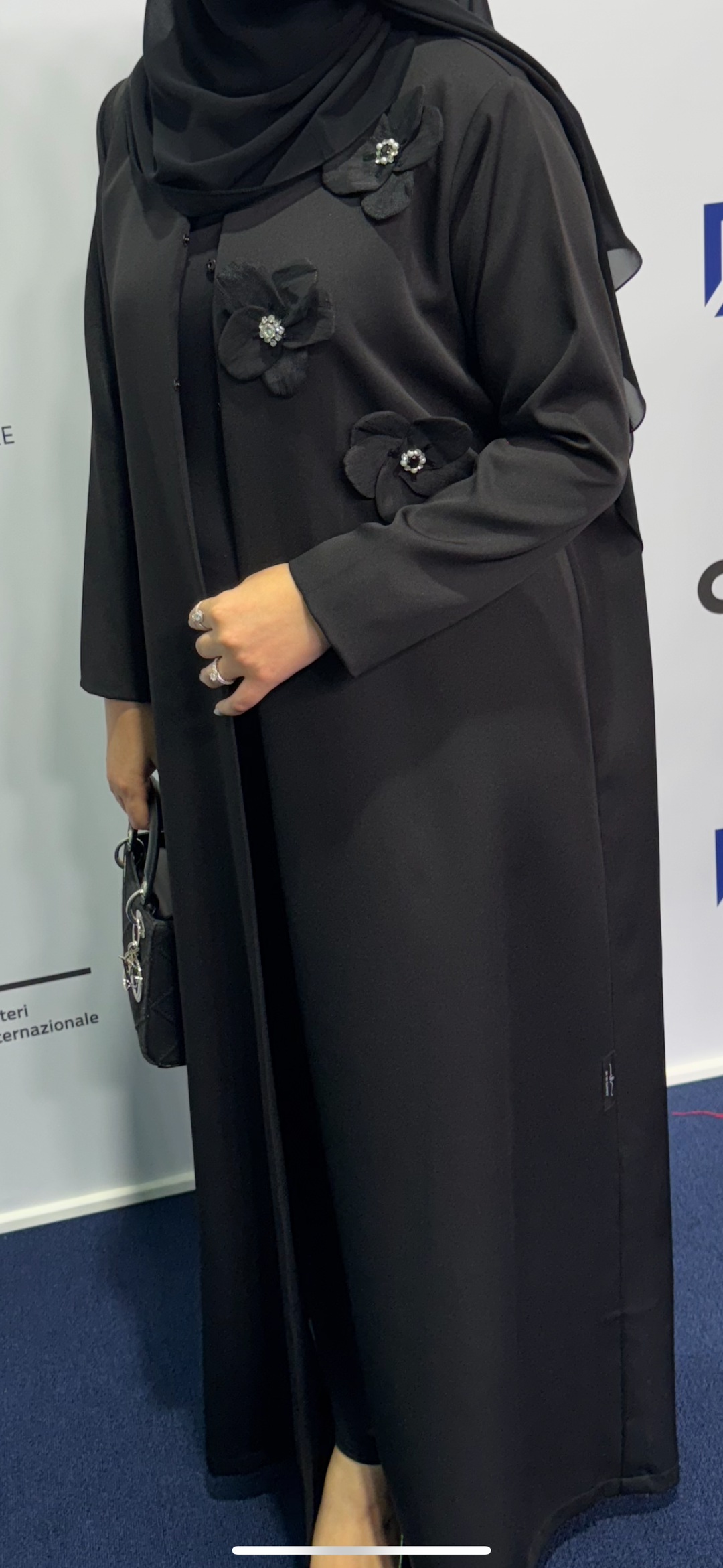 IH24 ABAYA