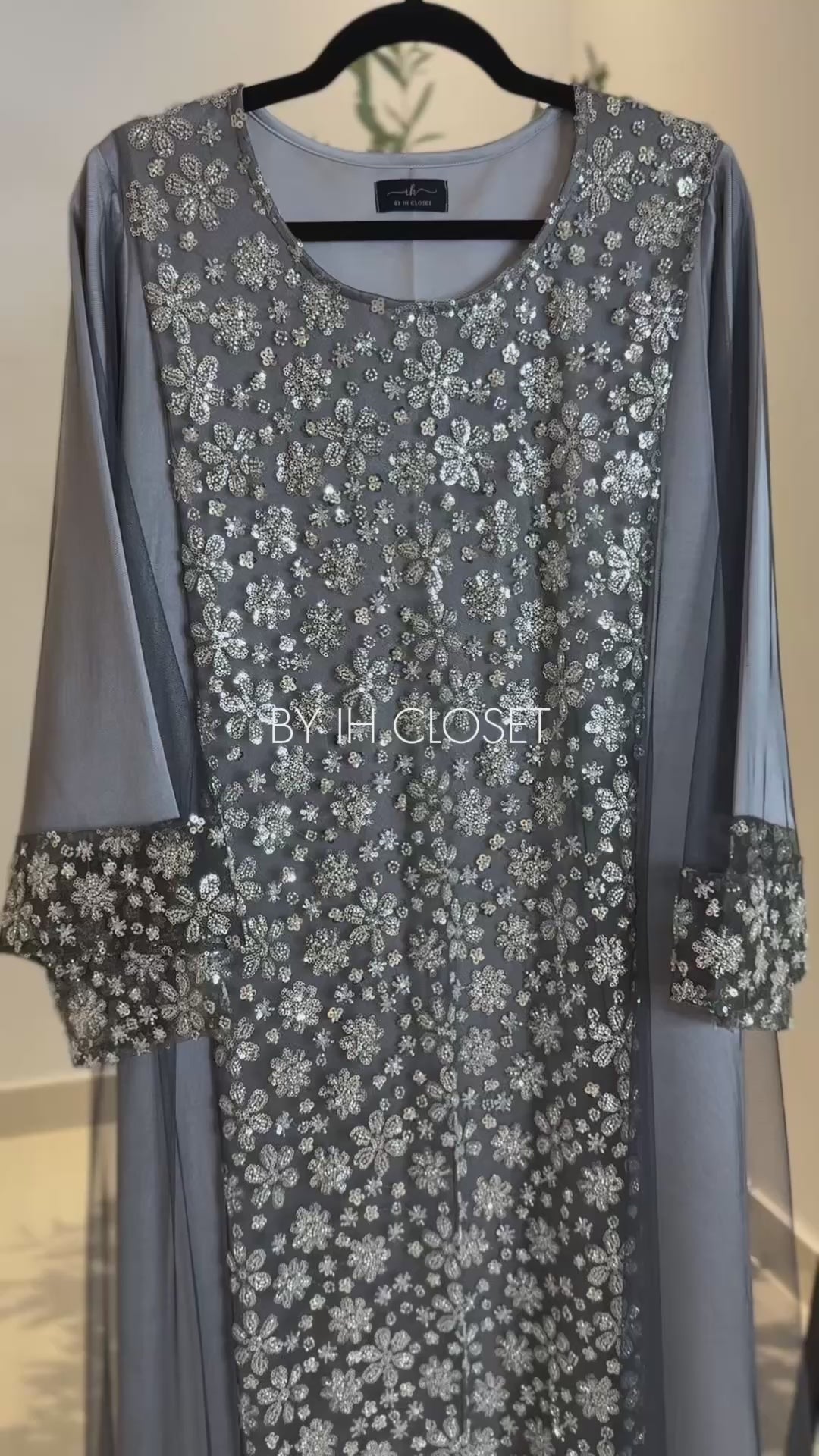 " NOORA " JALLABIYA