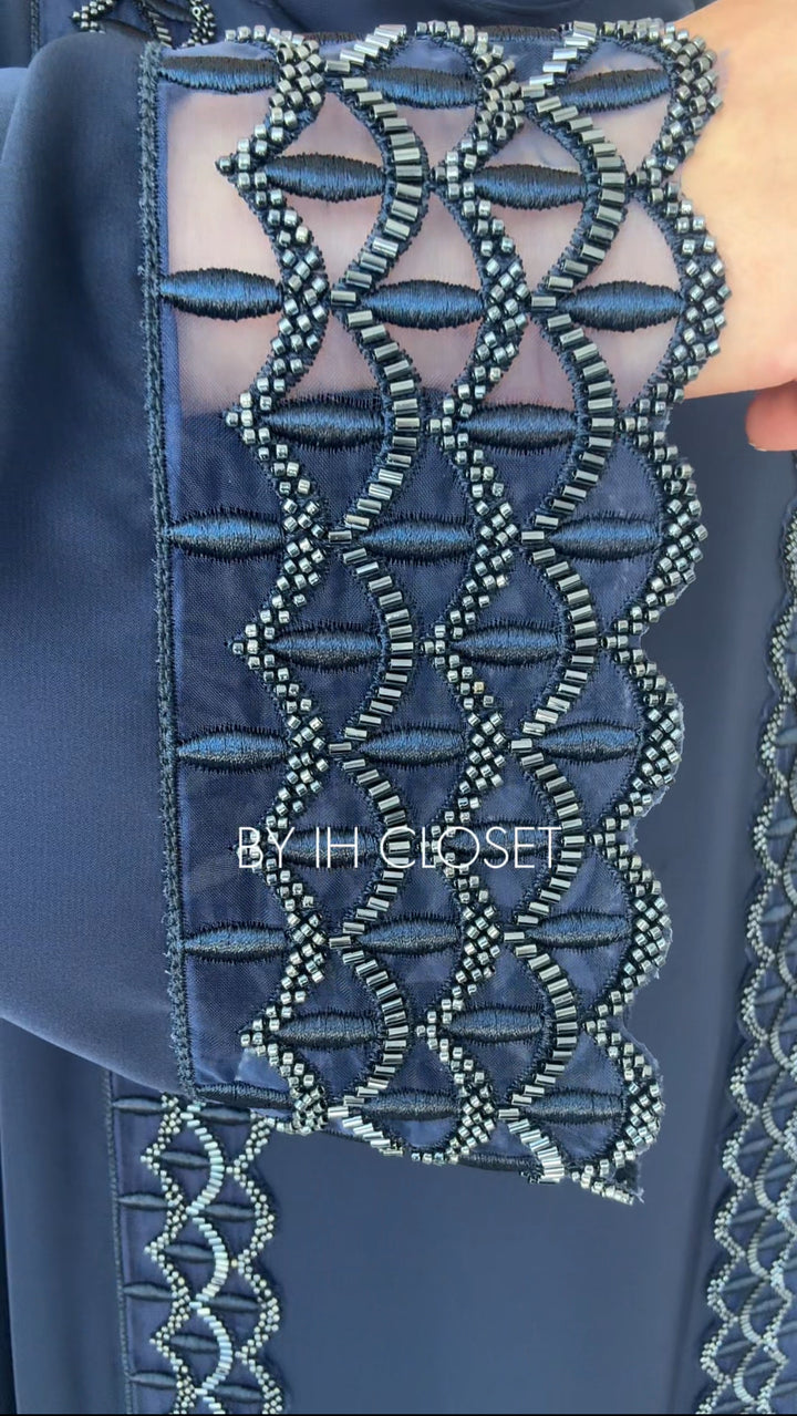 IH14 Navy Abaya
