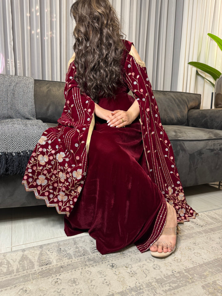 “AHLAM” VELVET DRESS