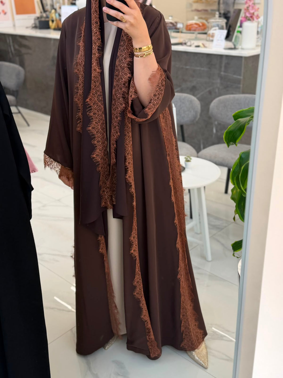 AMBER ABAYA
