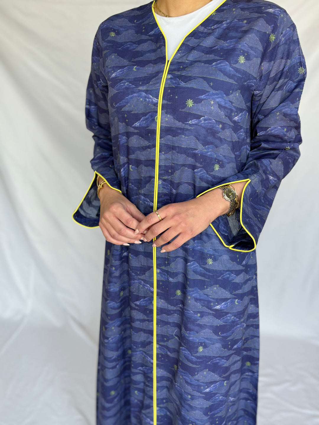 NOJOOM JALLABIYA