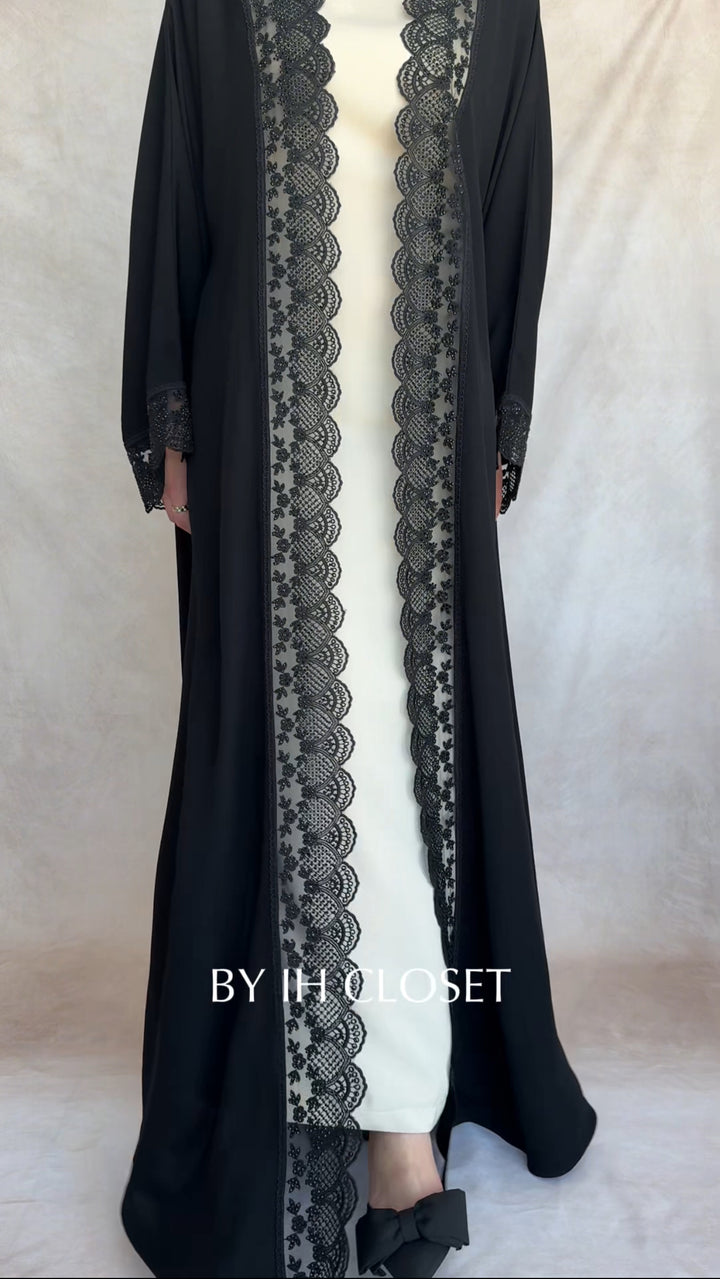 IH15 (Black)
