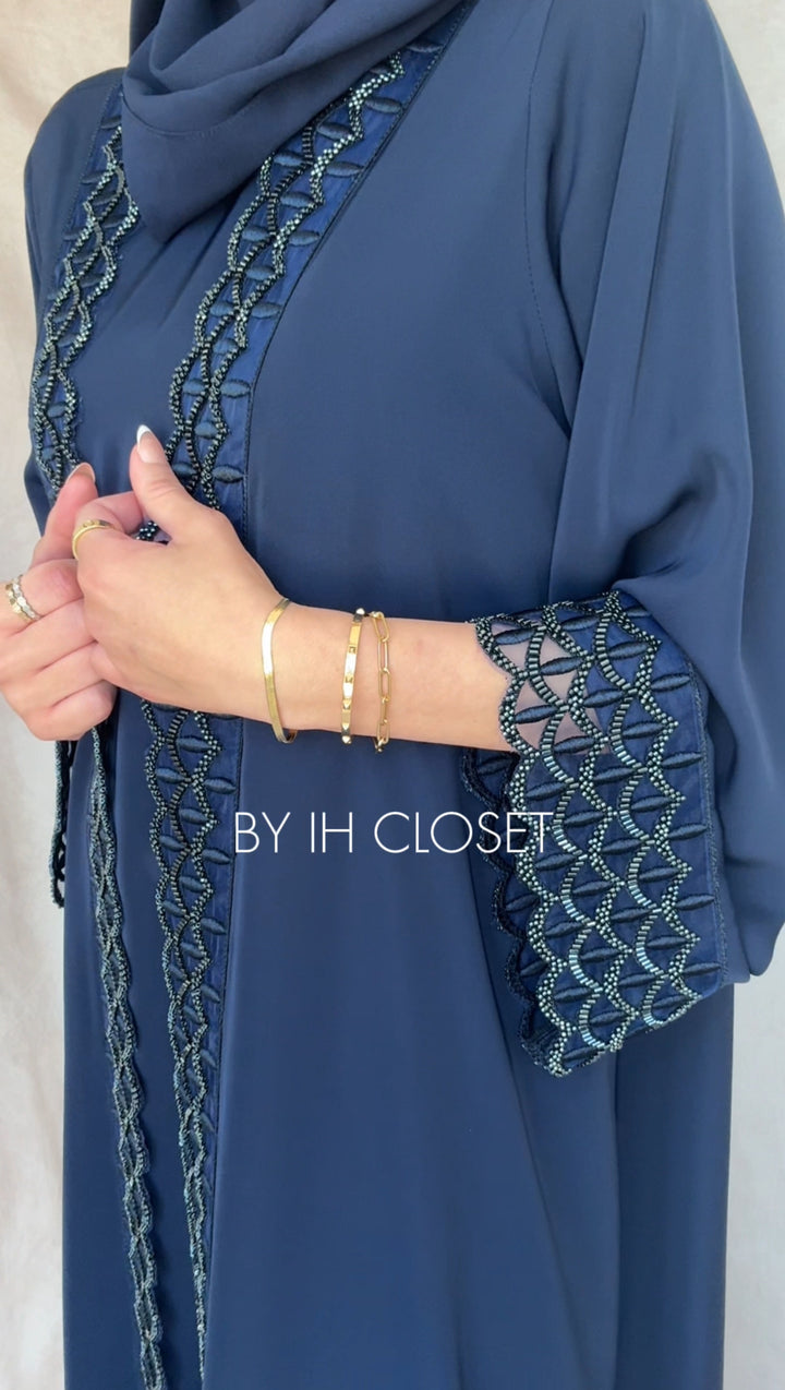 IH14 Navy Abaya