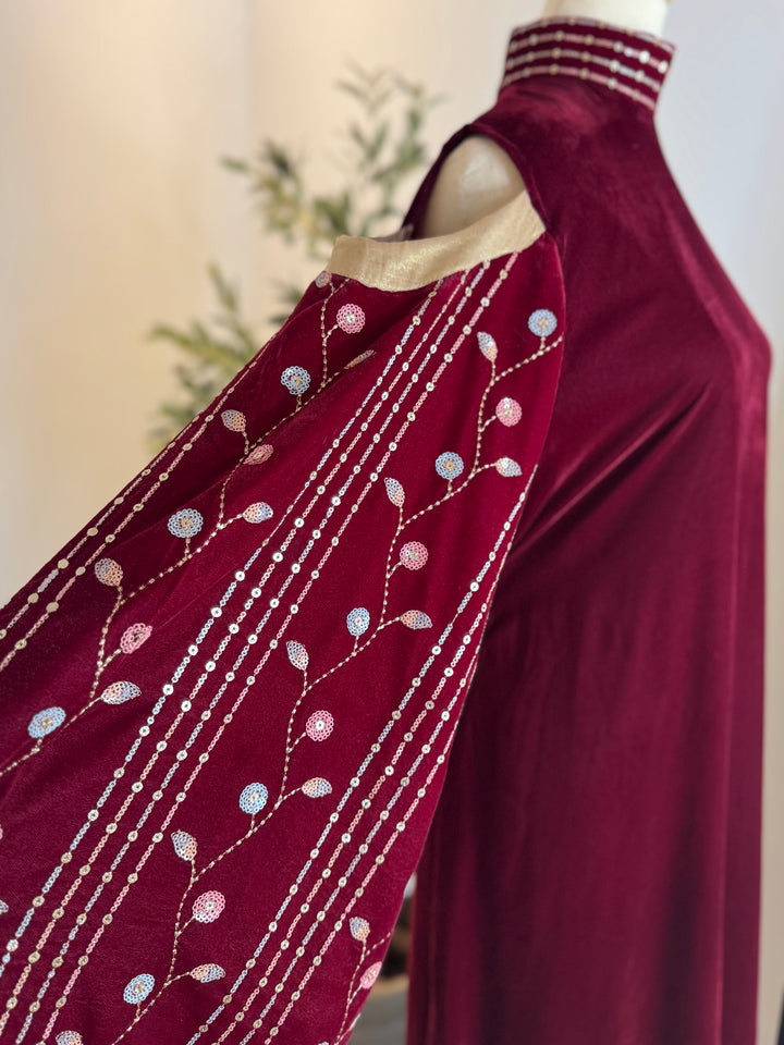 “AHLAM” VELVET DRESS