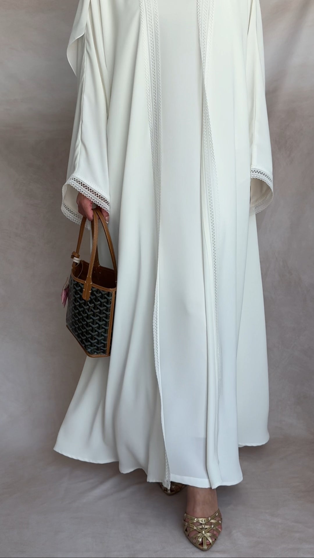 IH15 (White)