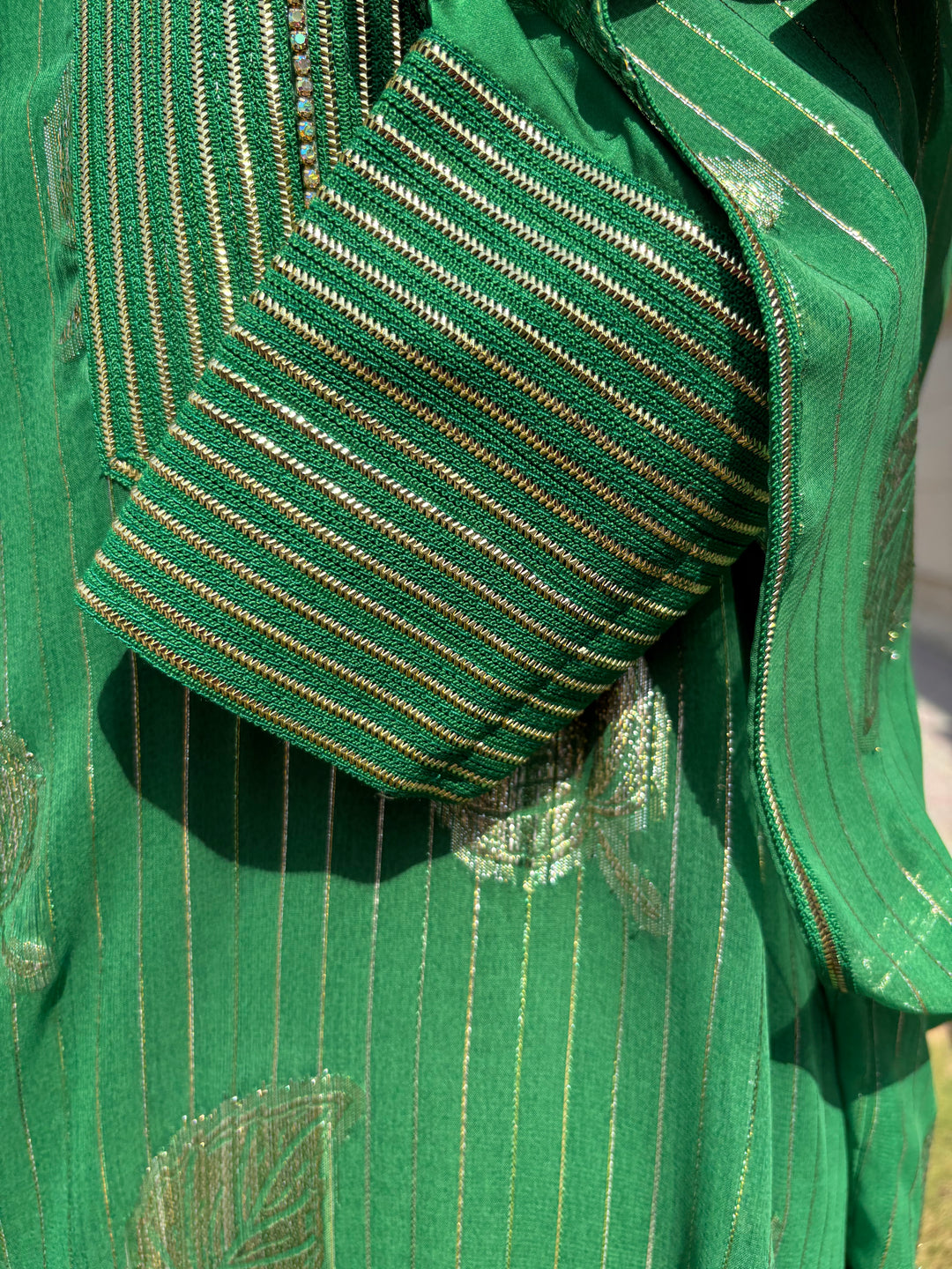 IHN03 THOB GREEN