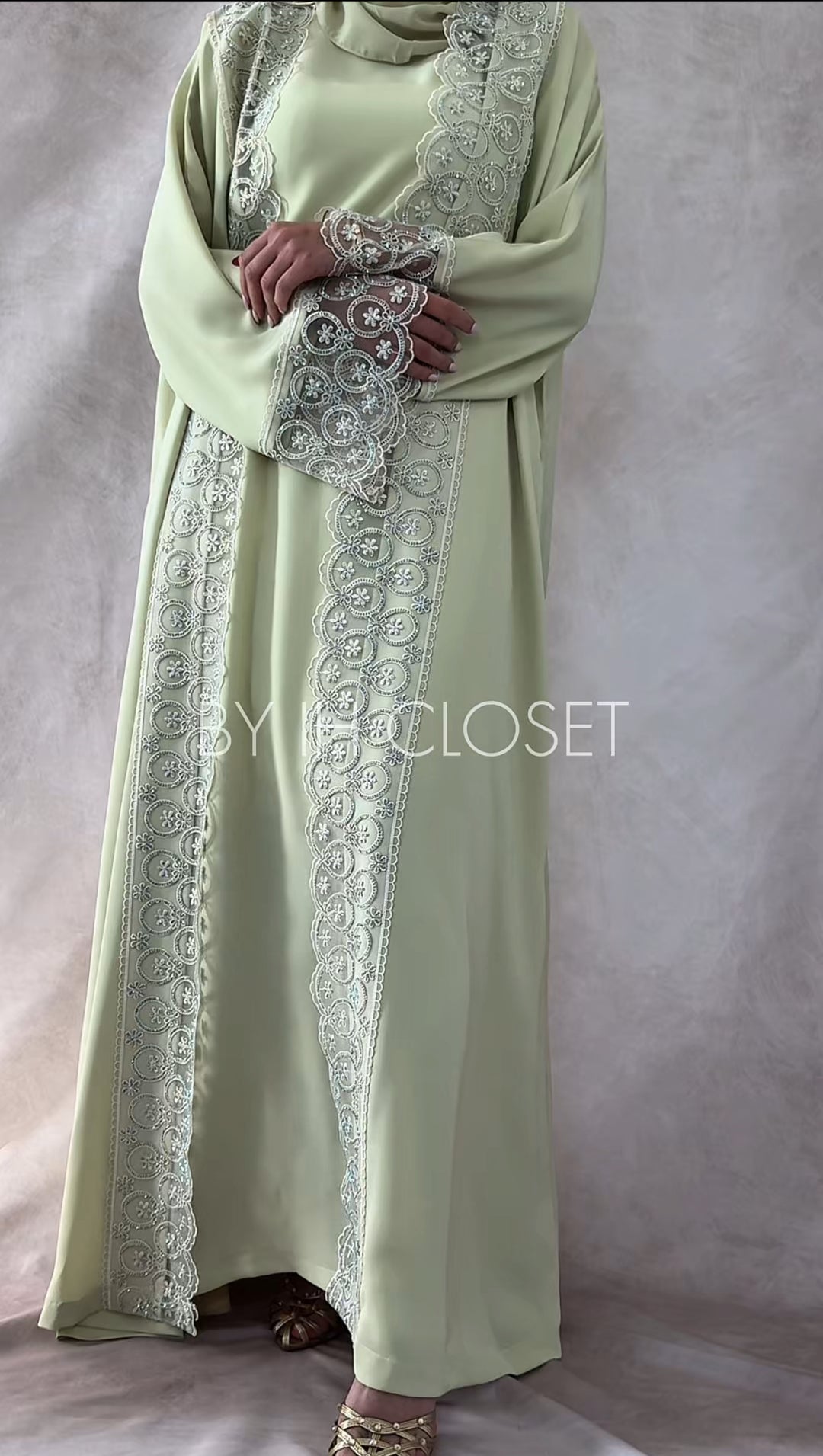 IH102 (Butter Yellow)