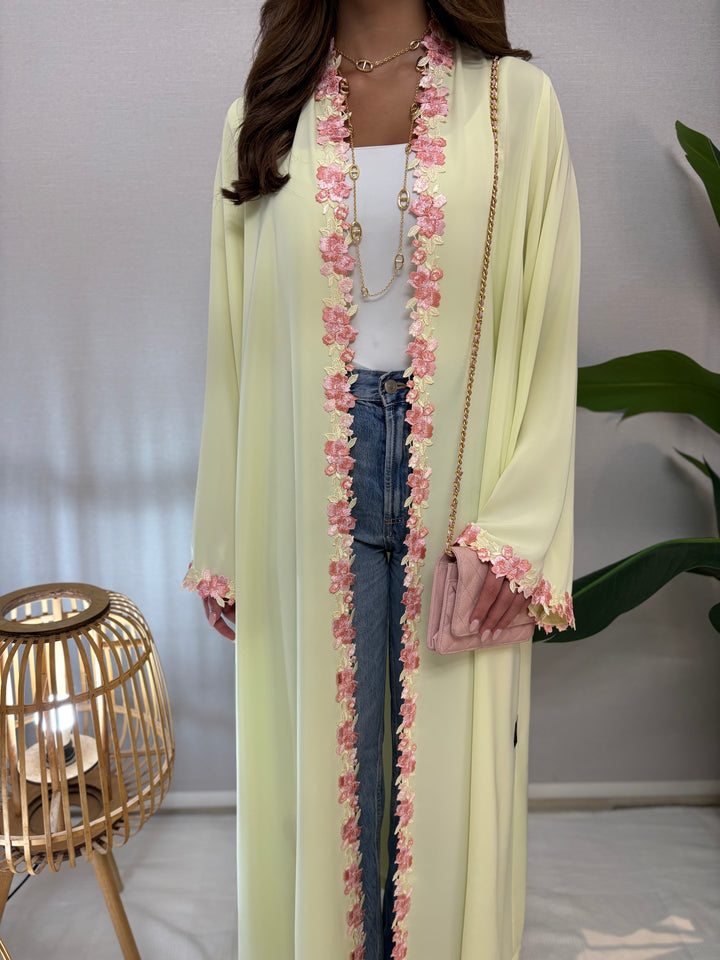 IHS4 ABAYA ( BUTTER YELLOW)