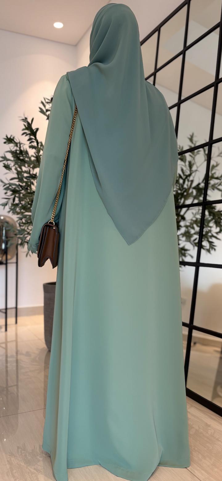 IHS6 ABAYA (Sage Green)