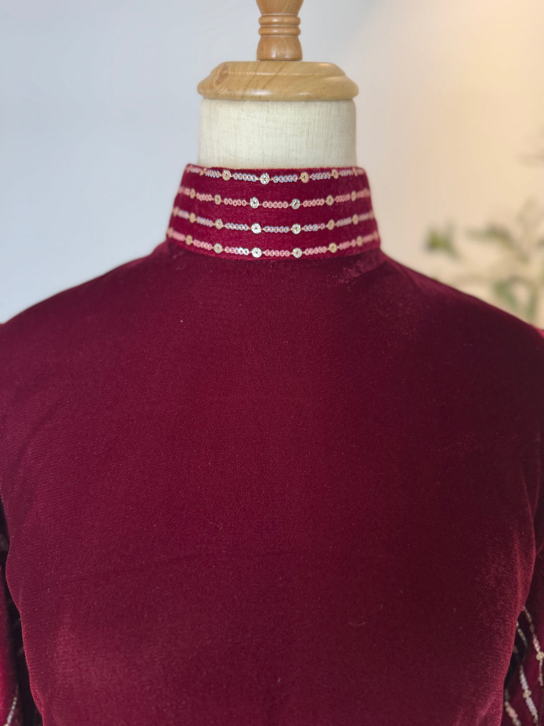 “AHLAM” VELVET DRESS