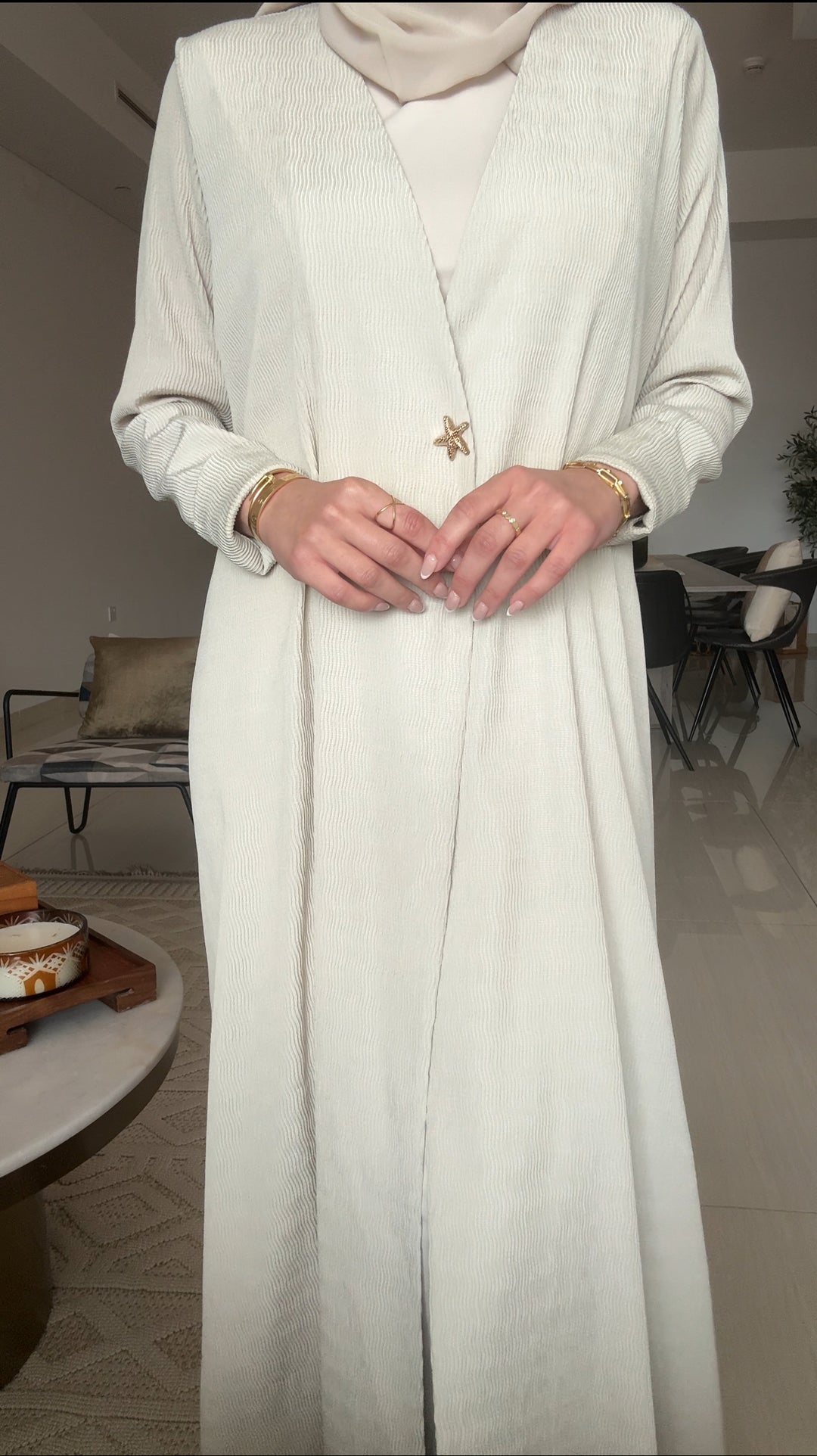 IHS1 ABAYA