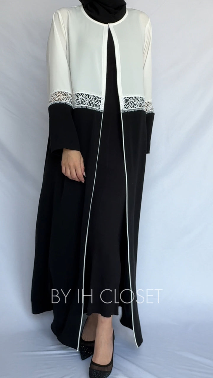 IH13 Black & White Abaya