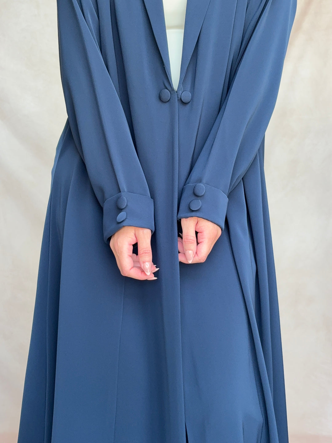 IH22 Abaya