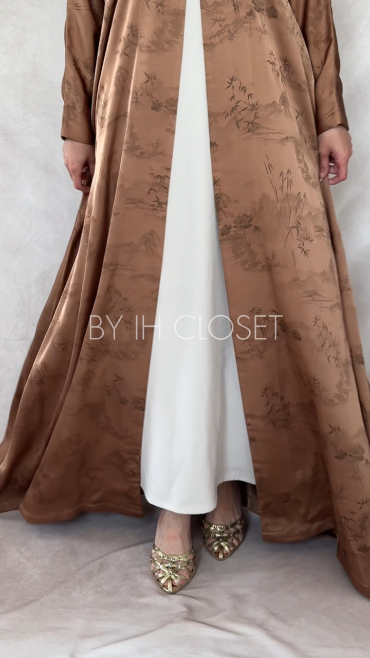 IH09-Brown