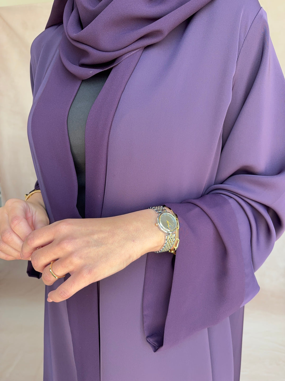 IH28 ABAYA