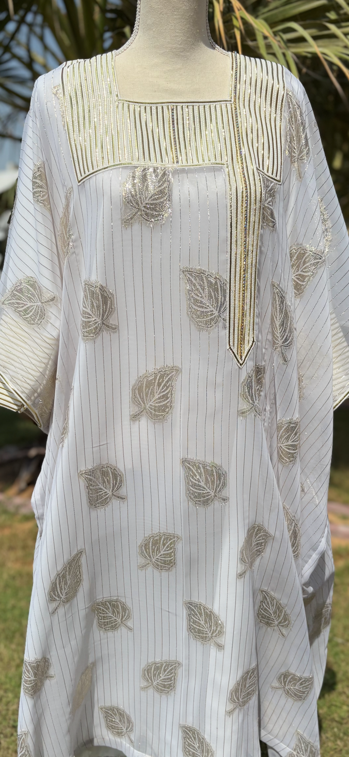 IHN03 THOB WHITE