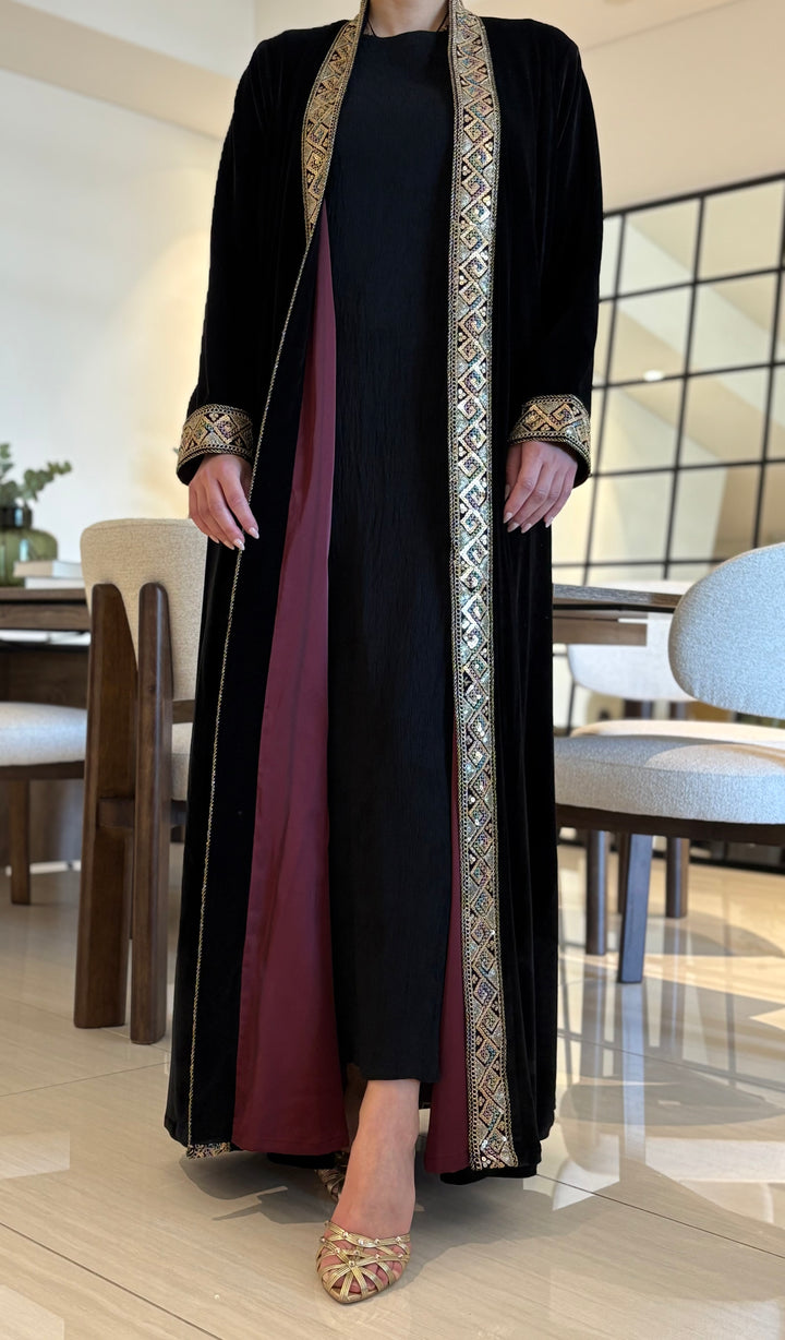 LAYALI BESHT