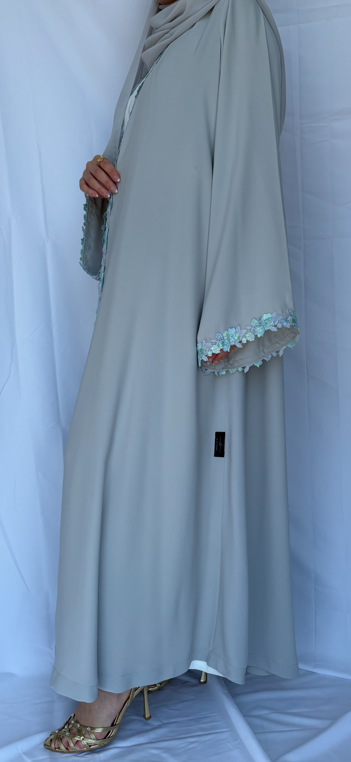 IHS4 ABAYA (GREY)