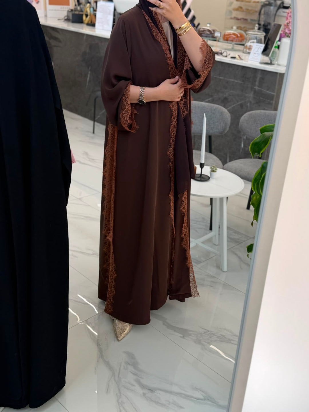 AMBER ABAYA