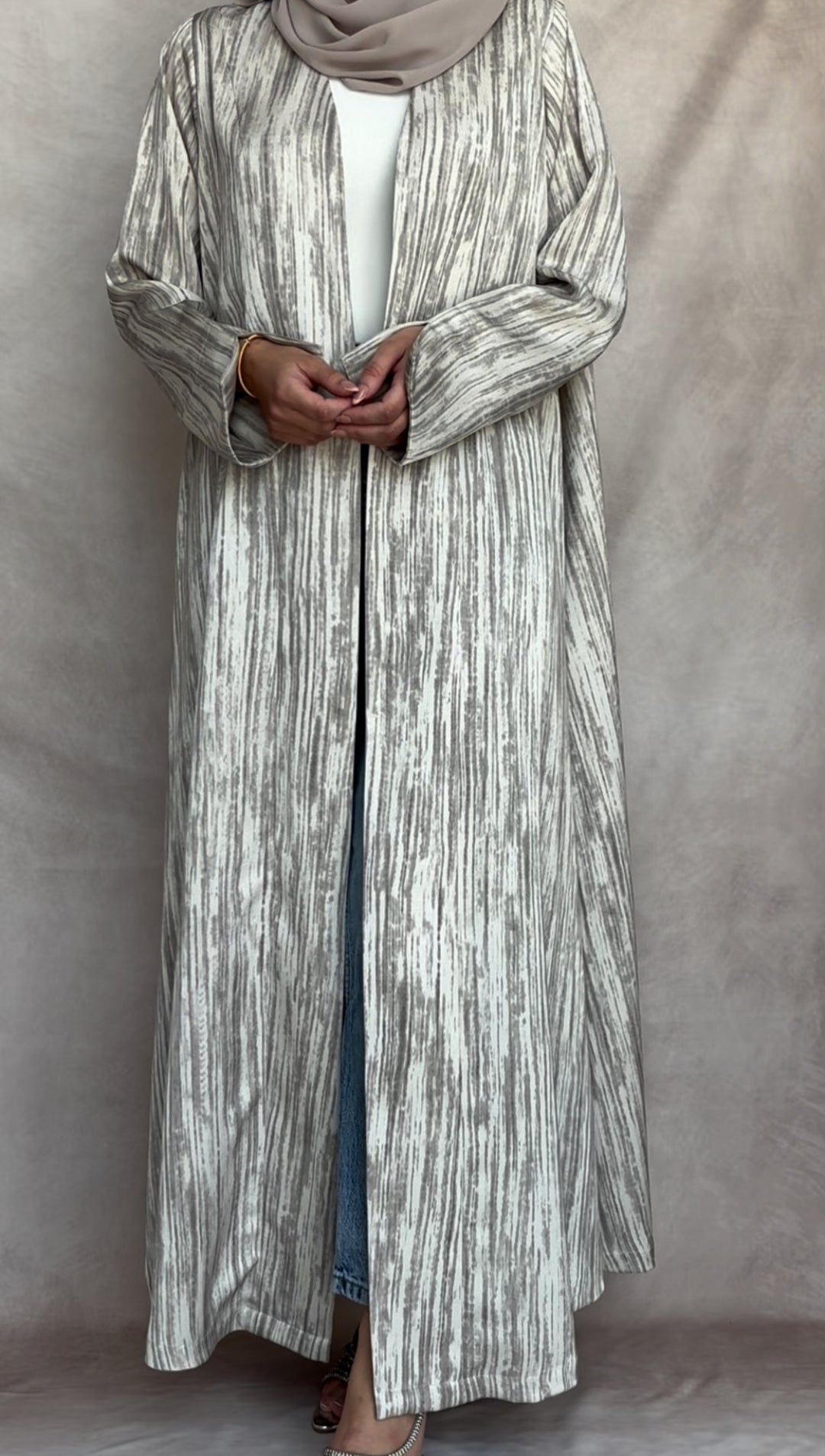 IH29 ABAYA