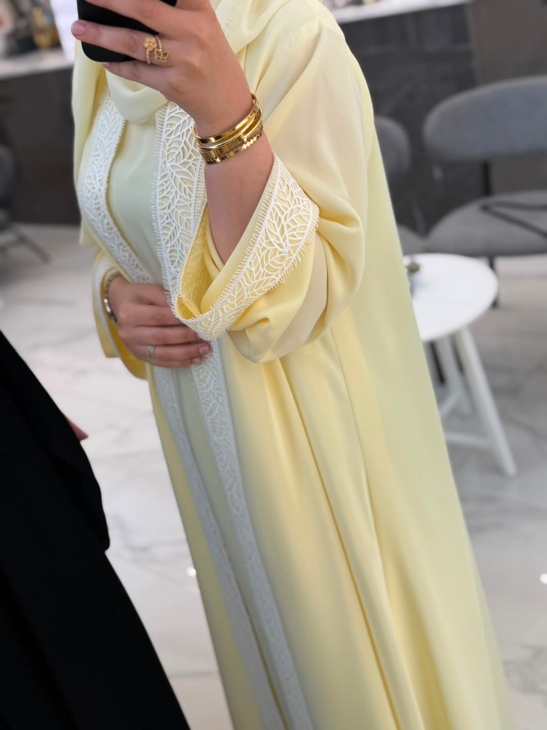 IHS12 ABAYA( Butter Yellow)