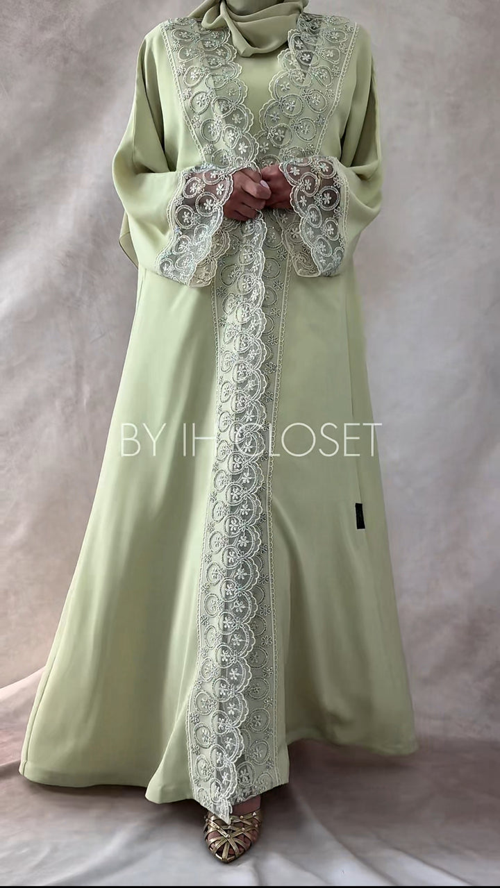 IH102 (Butter Yellow)