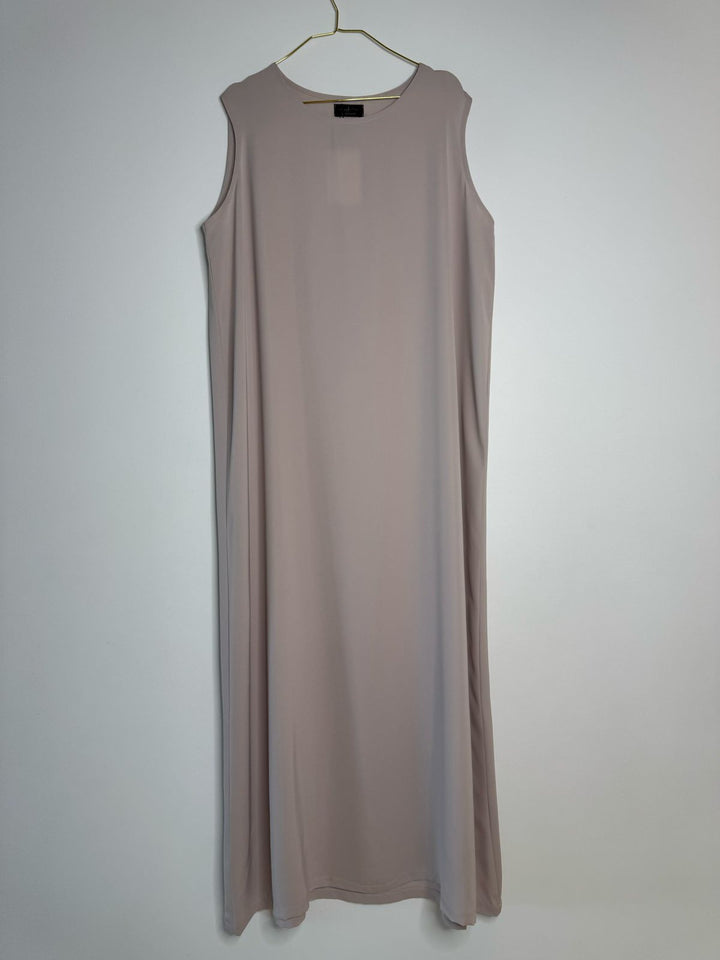 BASIC DRESS