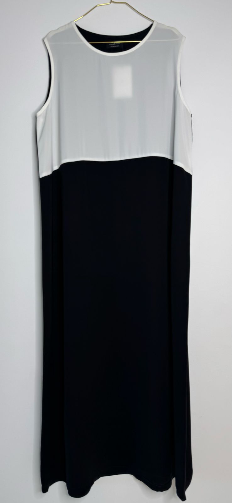 BASIC DRESS