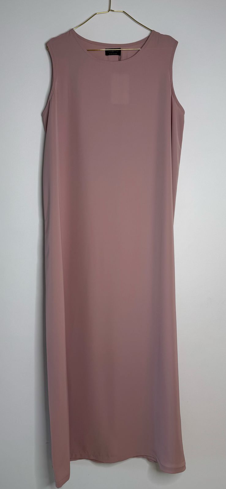 BASIC DRESS