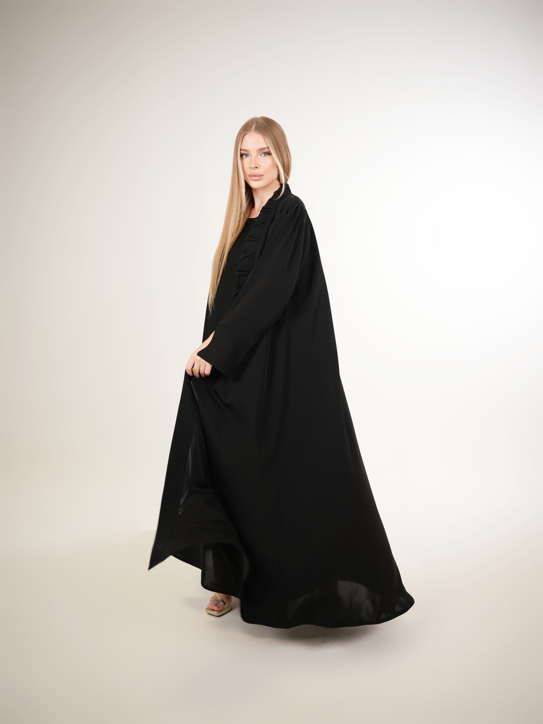 IH01 ABAYA Set (BLACK)