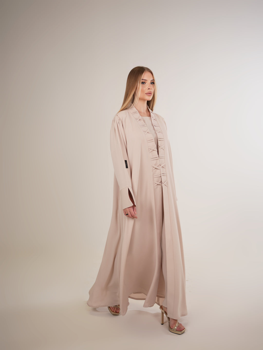 IH01 ABAYA Set (BEIGE)