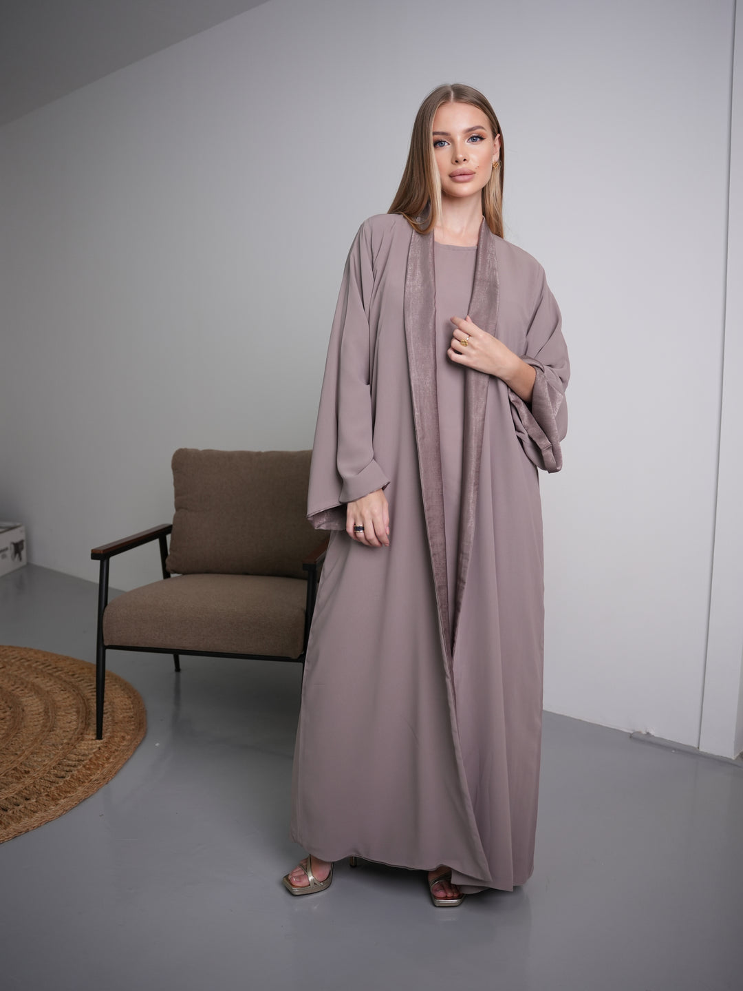 IH07 REVERSABLE ABAYA SET (TAUPE)