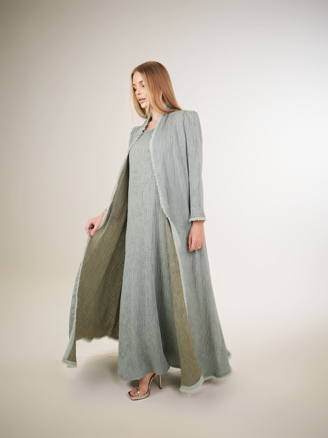 IH02 ABAYA Set (SAGE GREEN)