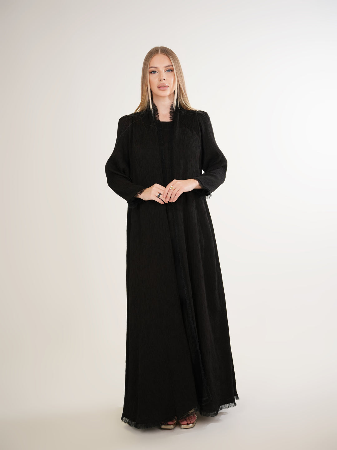 IH02 ABAYA Set (BLACK)