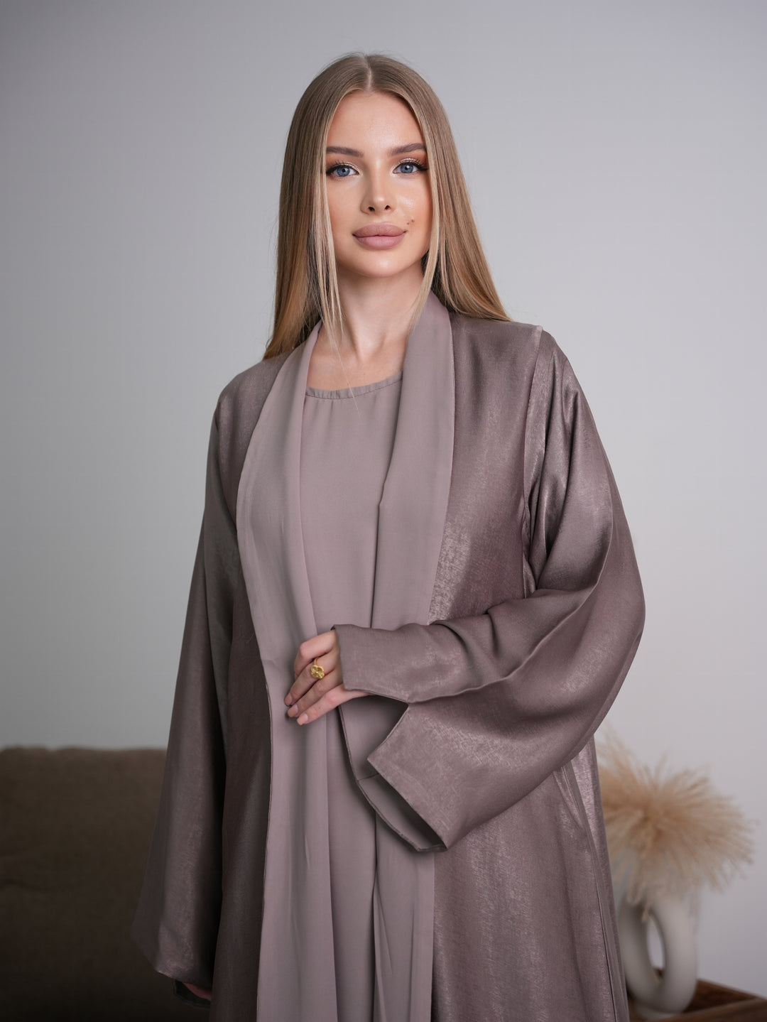 IH07 REVERSABLE ABAYA SET (TAUPE)