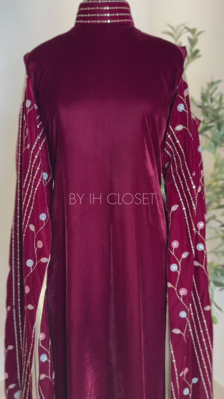 “AHLAM” VELVET DRESS